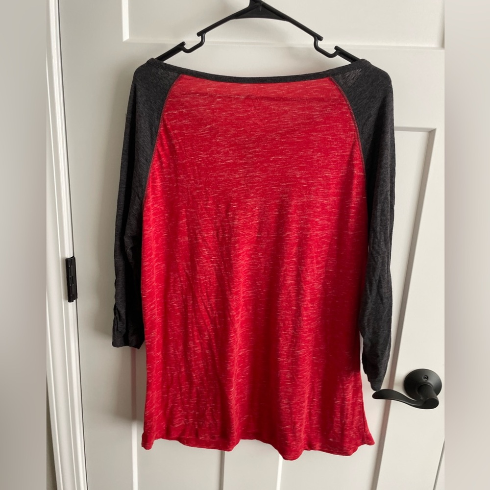 Womans, xxl, baseball style Georgia bulldogs top. College football, go dawgs! - Picture 3 of 4